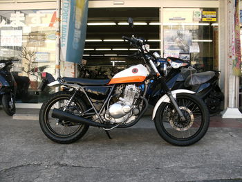 SUZUKI グラストラッカータンク オレンジ 値下げ希望対応中》超美品！グラストラッカー 純正タンク