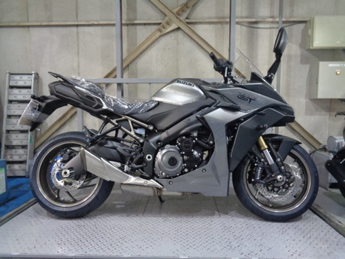 スズキ GSX-S1000GT 価格: ASK