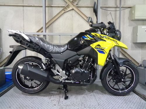 スズキ Vストローム250 (59.2万円)