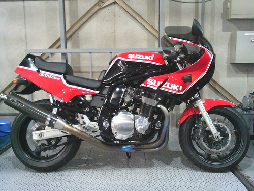 スズキ GS1200SS