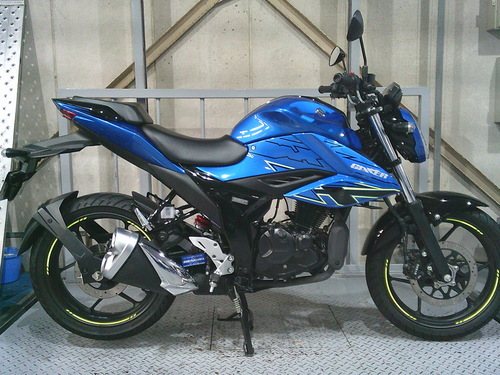 スズキ ジクサー 価格: ASK