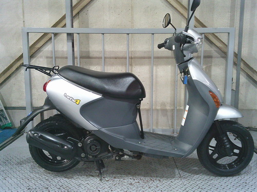 スズキ レッツ4