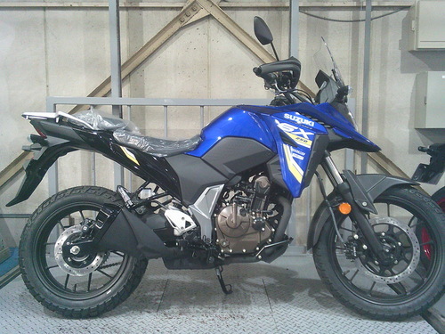 スズキ Vストローム250SX