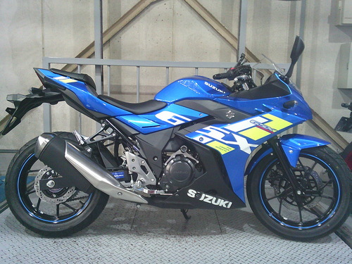 スズキ GSX250R
